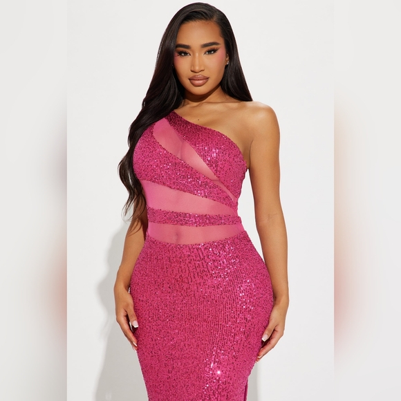 Fuschia sequins maxi dress - Picture 2 of 4